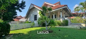 4 bedrooms Villa in Pattaya, Thailand No. 24389