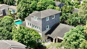 4 bedrooms Villa in Pattaya, Thailand No. 24497