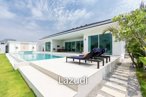 4 bedrooms Villa in Hua Hin, Thailand No. 25165