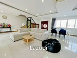 5 bedrooms Villa in Pattaya, Thailand No. 25208 - Image 2