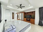 2 bedrooms Condo in Pattaya, Thailand No. 25225 - Image 19