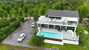 3 bedrooms House in Hang Dong, Thailand No. 25300