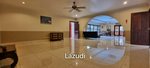 4 bedrooms Villa in Pattaya, Thailand No. 25416 - Image 6
