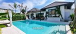 5 bedrooms Villa in Pattaya, Thailand No. 25498 - villa in Thailand