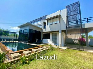 3 bedrooms Villa in Rawai, Thailand No. 25561