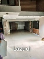 2 bedrooms Warehouse in Bangkok, Thailand No. 25600 - Image 6