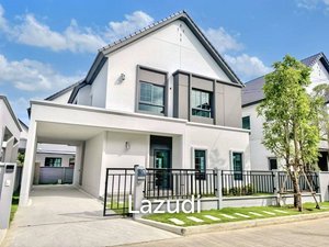 4 bedrooms Cafe / restaurant in Railay Beach, Thailand No. 25740