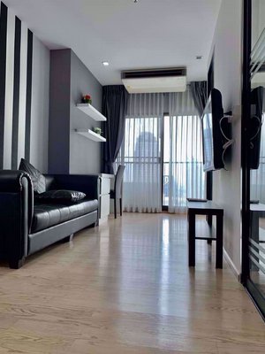 1 bedroom Condo in Noble Remix Bangkok, Thailand No. 30037