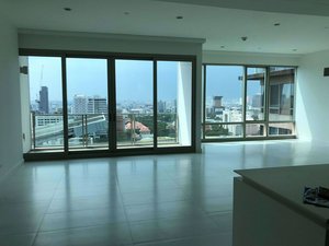2 bedrooms Condo in 185 Rajadamri Bangkok, Thailand No. 30990
