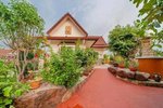 5 bedrooms Villa in Pattaya, Thailand No. 3648 - Image 2