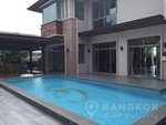 4 bedrooms Villa in Bangkok, Thailand No. 4312 - Image 2