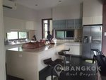 4 bedrooms Villa in Bangkok, Thailand No. 4312 - Image 8