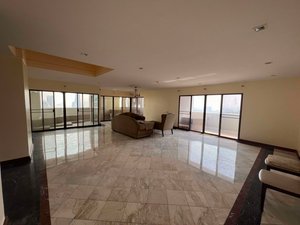 3 bedrooms Duplex in Khlong Toei, Thailand No. 4354