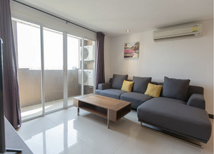 3 bedrooms Condo in Watthana, Thailand No. 4666