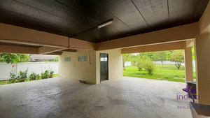 4 bedrooms House in San Kamphaeng, Thailand No. 5221