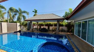 3 bedrooms Apartment in Pattaya, Thailand No. 5473