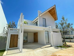 3 bedrooms Villa in Bang Tao, Thailand No. 5606