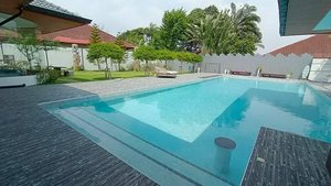 6 bedrooms Villa in Pattaya, Thailand No. 5749