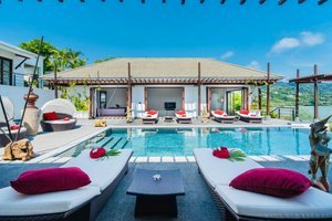 4 bedrooms Villa in Phuket, Thailand No. 5935