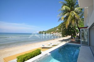 3 bedrooms Villa in Patong, Thailand No. 5939