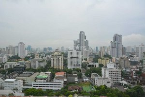 3 bedrooms Condo in Bangkok, Thailand No. 7558