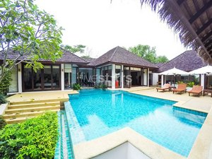 3 bedrooms Cafe / restaurant in Phuket, Thailand No. 7589