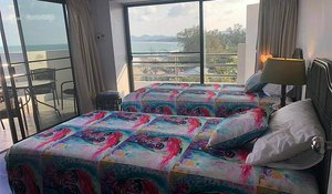 2 bedrooms Condo in Hua Hin, Thailand No. 7778