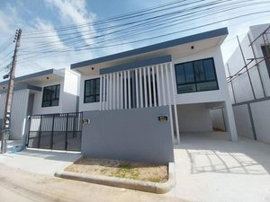 2 bedrooms Bungalow in Phuket, Thailand No. 7849