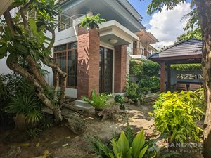 3 bedrooms Cafe / restaurant in Bangkok, Thailand No. 8038