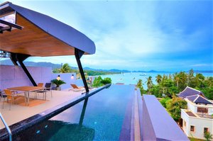 4 bedrooms Villa in Rawai, Thailand No. 8163