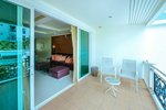 2 bedrooms Condo in Kathu, Thailand No. 8696 - Image 2