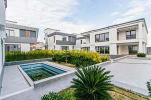 Villa 3+1 in Lara, Turkey No. 128