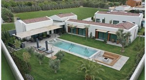 Villa 3+1 in Izmir, Turkey No. 13677