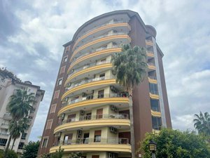 5 rooms Apartment in Alanya, Turkey No. 18248