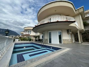 3 rooms Villa in Kargicak, Turkey No. 20745