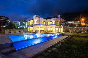 Villa 6+1 in Oludeniz, Turkey No. 22136