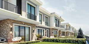 Villa 3+1 in Istanbul, Turkey No. 24893