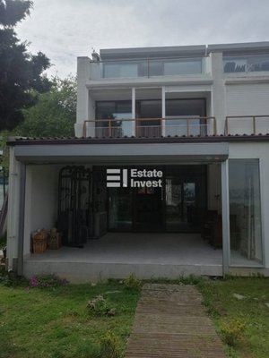 Villa 4+1 in Istanbul, Turkey No. 25382