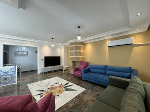 6 rooms Apartment in Alanya, Turkey No. 26900