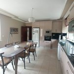 Villa 6+1 in Bueyuekcekmece, Turkey No. 27028 - Image 11