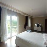 Villa 6+1 in Bueyuekcekmece, Turkey No. 27028 - Image 26