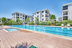 5 rooms Apartment in Konyaalti, Turkey No. 28000