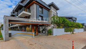 3 rooms Penthouse in Lara, Turkey No. 28039