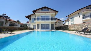 Villa 4+1 in Oludeniz, Turkey No. 4176