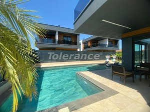 Villa 4+1 in Antalya, Turkey No. 4801