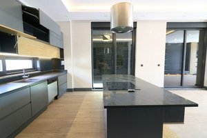 Villa 4+1 in Antalya, Turkey No. 5598