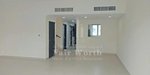 3 bedrooms Villa in International City, UAE No. 1004 - Image 2