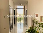 5 bedrooms Villa in Dubai, UAE No. 1010 - Image 14