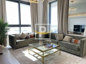 2 bedrooms Apartment in Sharjah, UAE No. 10427