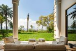 5 bedrooms Villa in Palm Jumeirah, UAE No. 10599 - Image 25